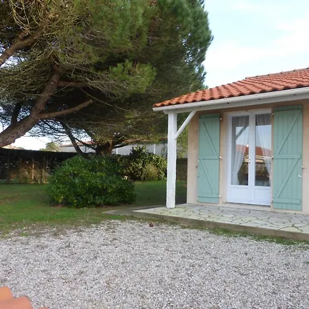 Bm000-007 3 Pieces 4 Couchages Sur Villa