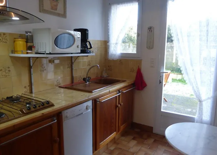 Bm000-007 3 Pieces 4 Couchages Sur Villa *