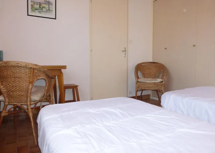 Bm000-007 3 Pieces 4 Couchages Sur