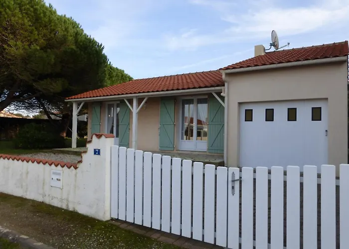 Bm000-007 3 Pieces 4 Couchages Sur Villa